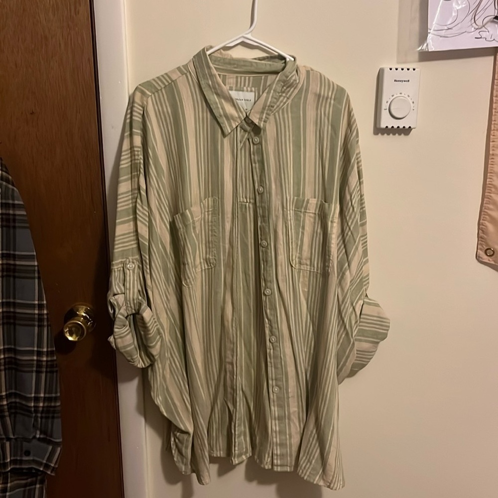 american eagle button up